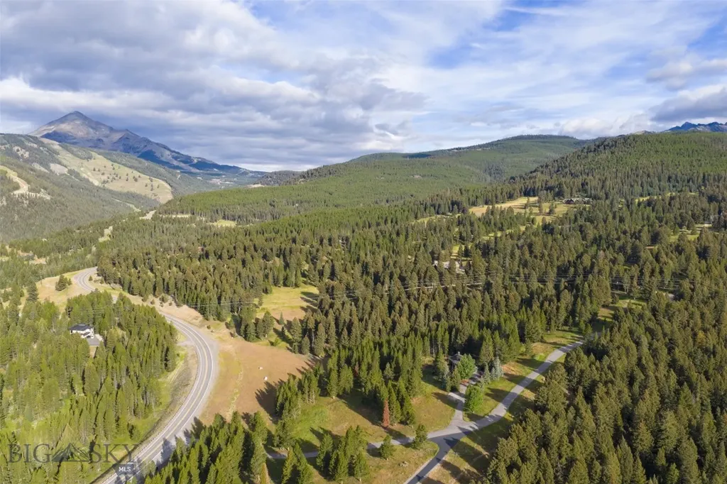 35 Northfork Road Big Sky MT 59716