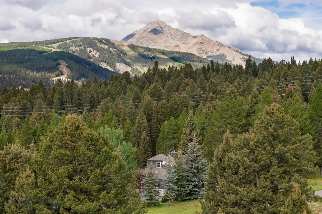 35 Northfork Road Big Sky MT 59716