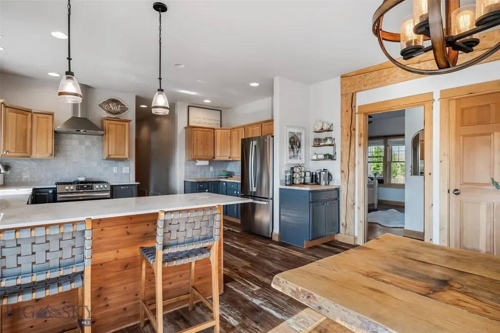 219 Rolling Glen Ranch Loop Three Forks MT 59752