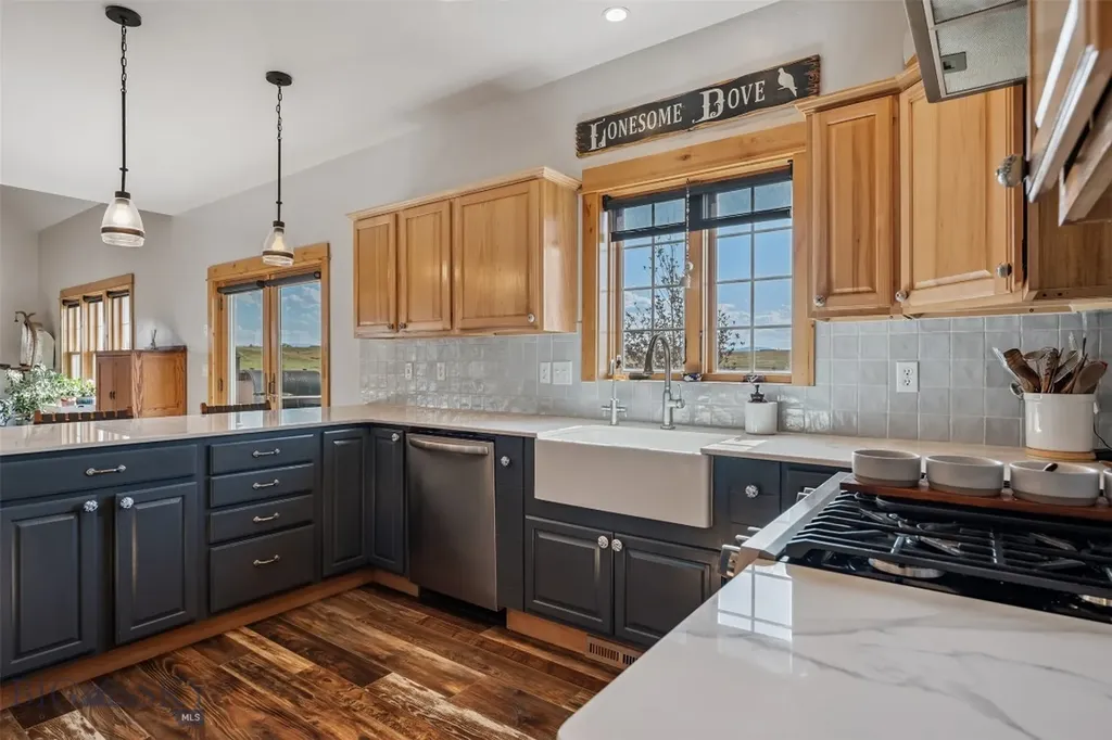 219 Rolling Glen Ranch Loop Three Forks MT 59752