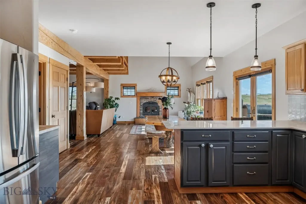 219 Rolling Glen Ranch Loop Three Forks MT 59752