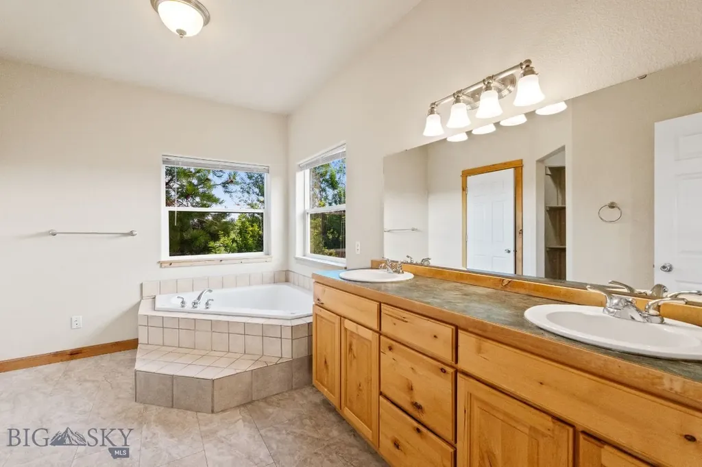 74 W Clara Court Bozeman MT 59718
