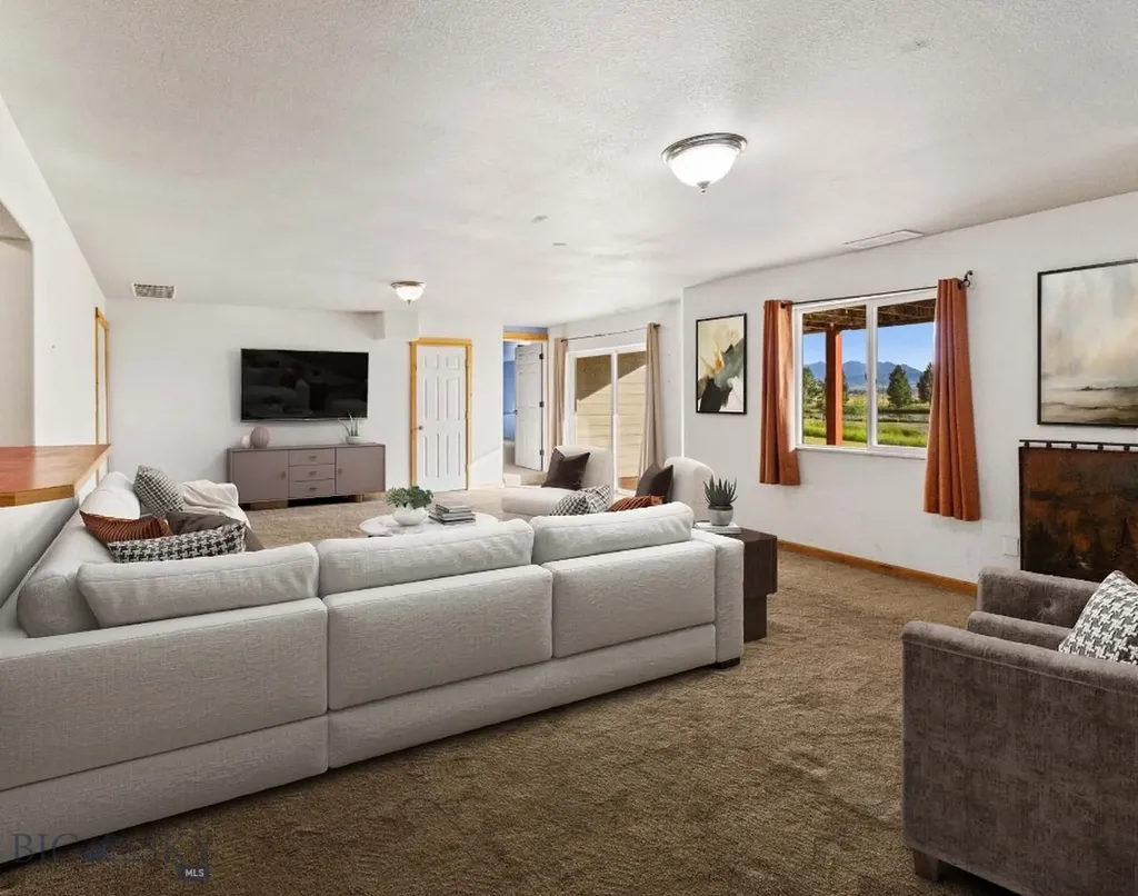 74 W Clara Court Bozeman MT 59718