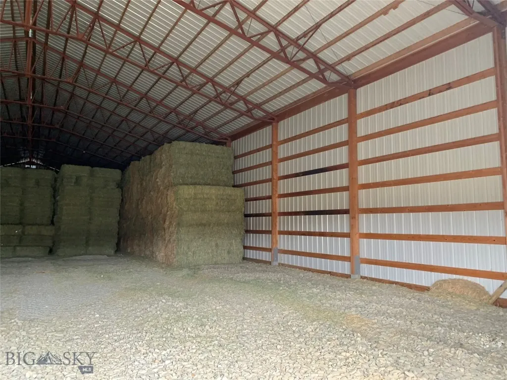 8866 Highway 287 Toston MT 59643