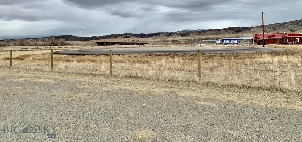 8866 Highway 287 Toston MT 59643