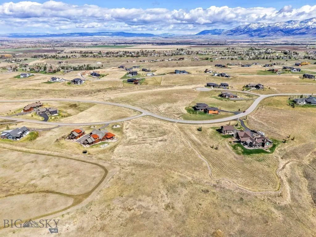 18 Moon Shadow Bozeman MT 59715