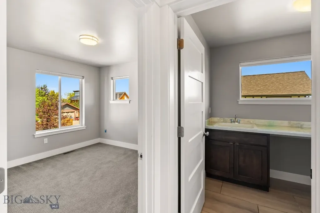 3139 Blackbird Drive Bozeman MT 59718