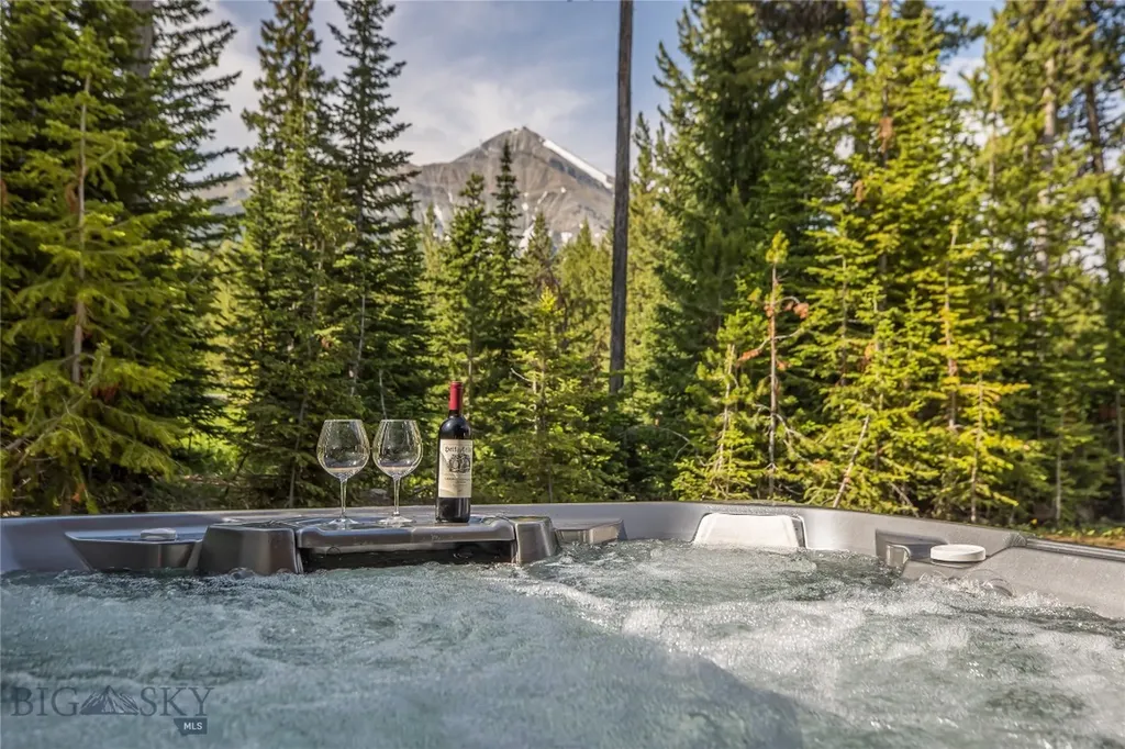 8 Speedwell Drive Big Sky MT 59716