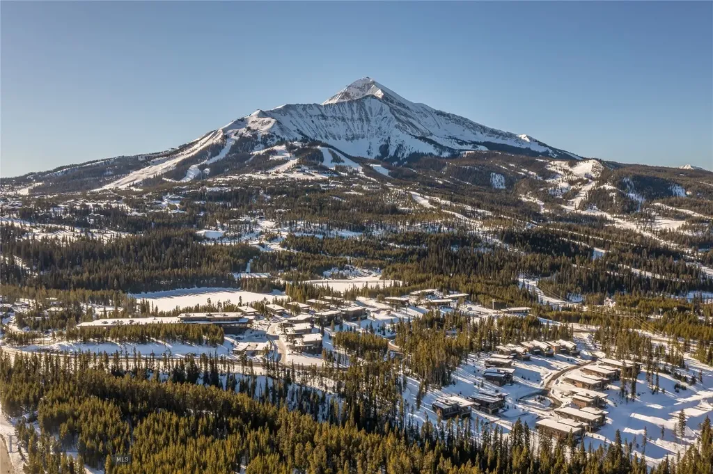 8 Speedwell Drive Big Sky MT 59716