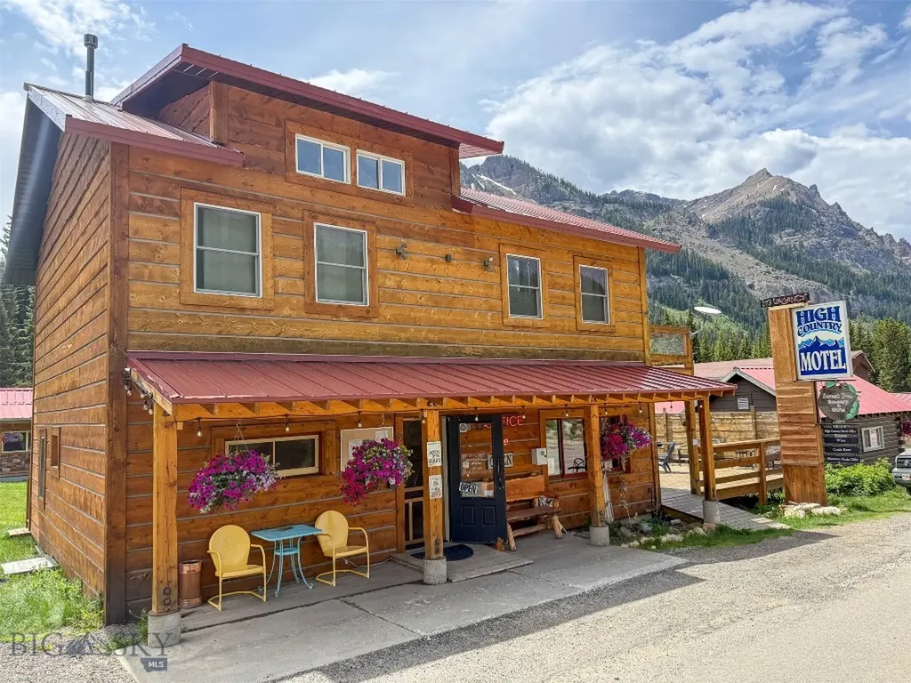 113 Main Street W Cooke City MT 59020