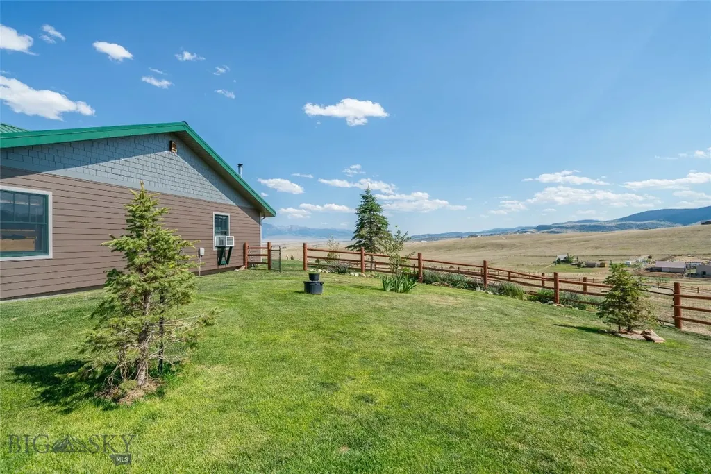 35 Halo Loop Trail Ennis MT 59729