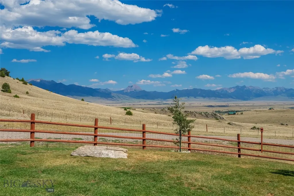 35 Halo Loop Trail Ennis MT 59729