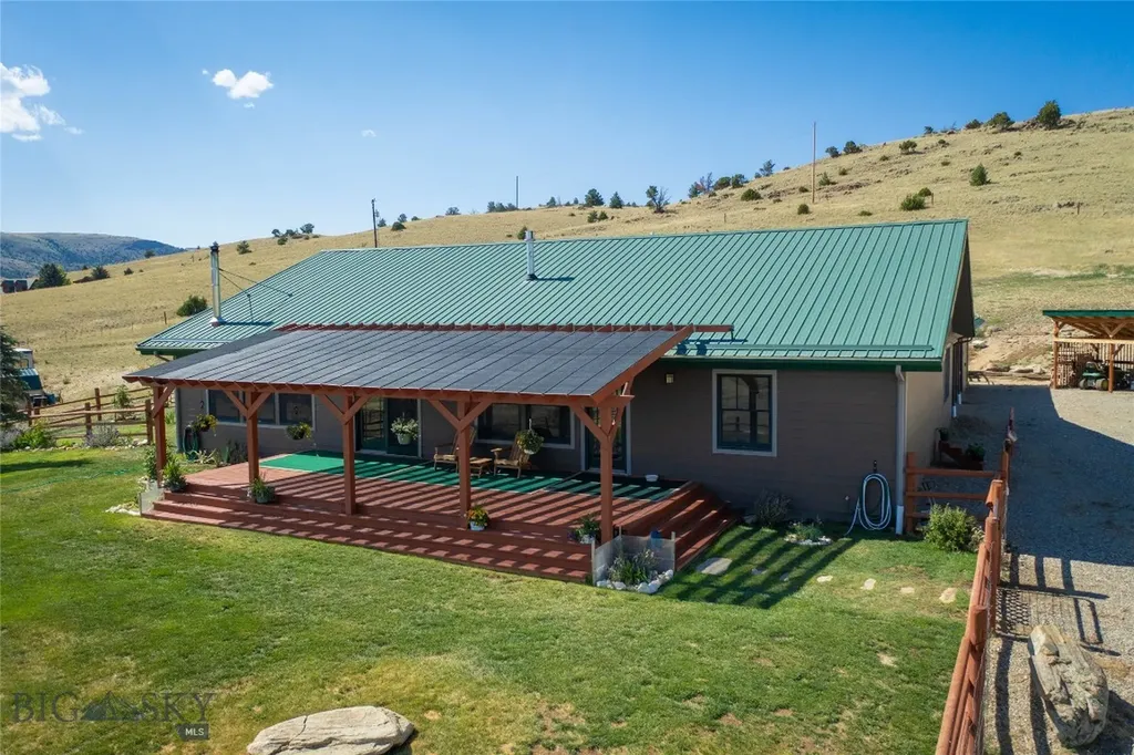 35 Halo Loop Trail Ennis MT 59729