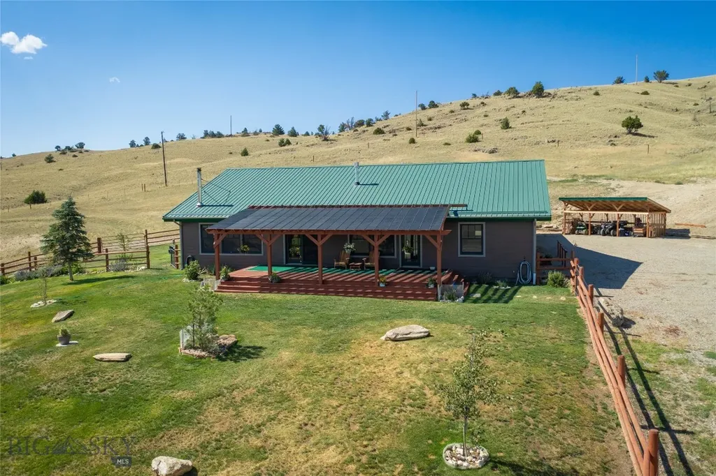 35 Halo Loop Trail Ennis MT 59729