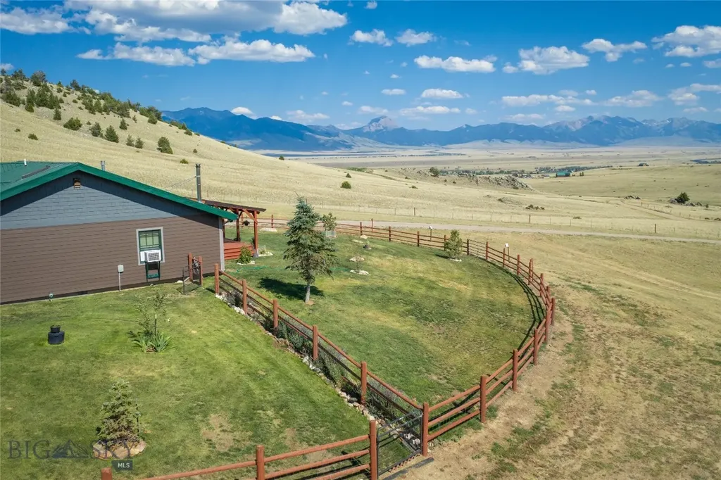 35 Halo Loop Trail Ennis MT 59729