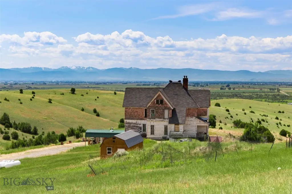 5835 Spaulding Bridge Road Belgrade MT 59714