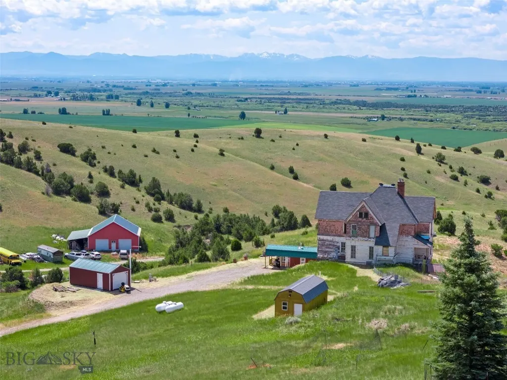 5835 Spaulding Bridge Road Belgrade MT 59714