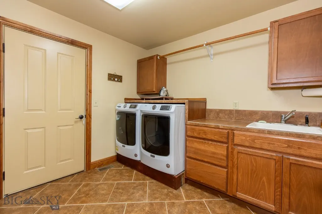 1540 E Baseline Road Belgrade MT 59714
