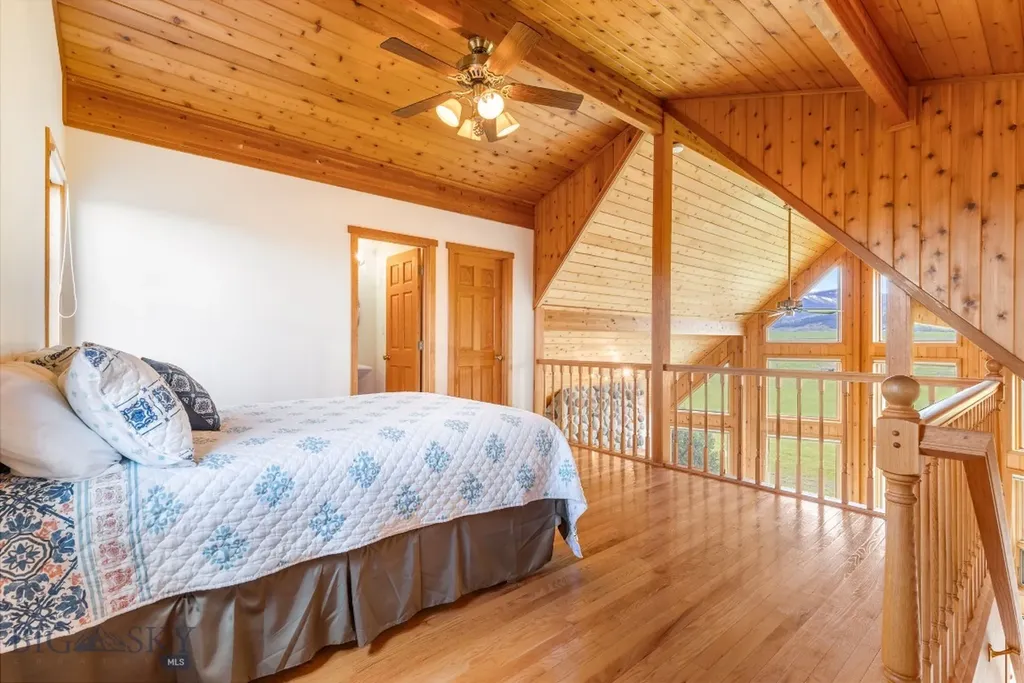 35 N Low Bench Road Gallatin Gateway MT 59730
