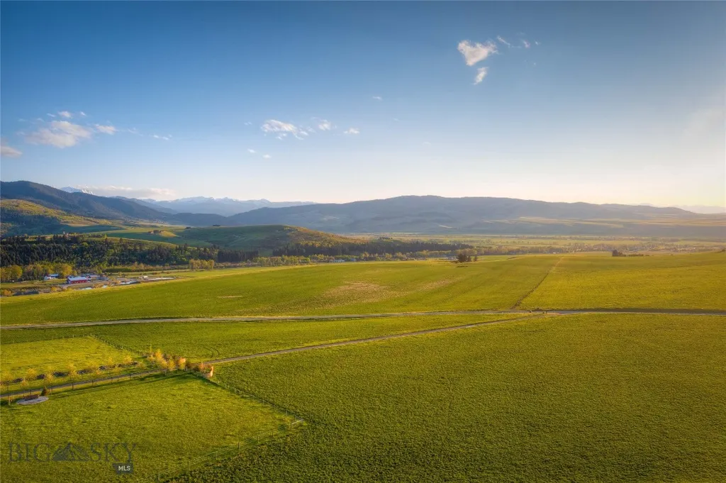 Tbd S Whistleberry Road Bozeman MT 59718