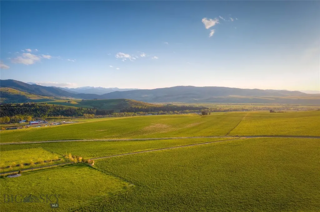 Tbd S Whistleberry Road Bozeman MT 59718