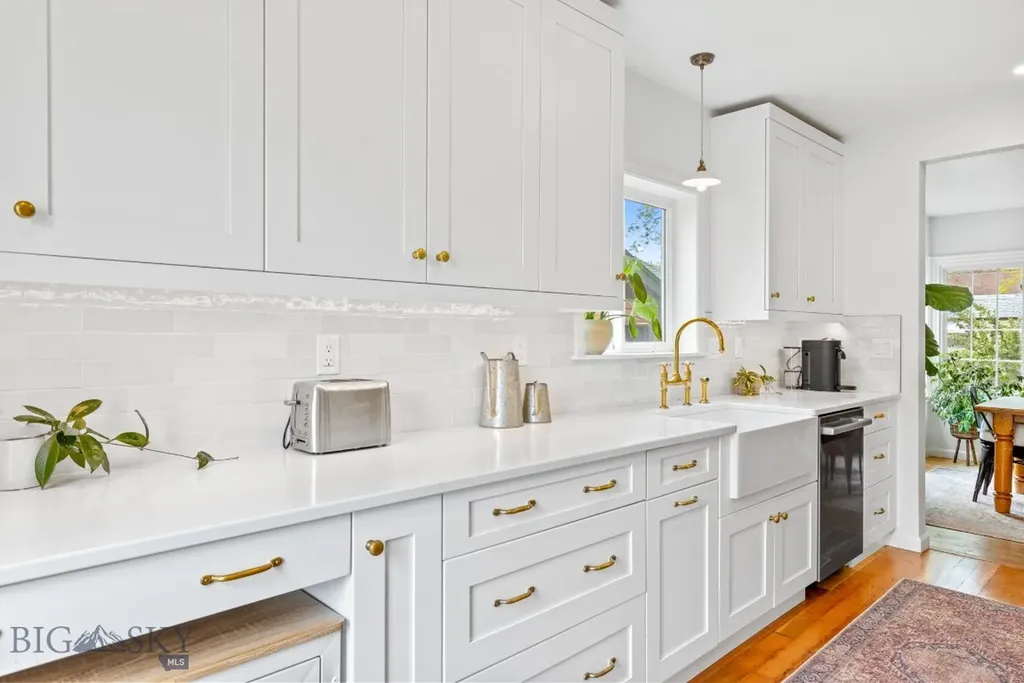 215 S 10th Street Livingston MT 59047