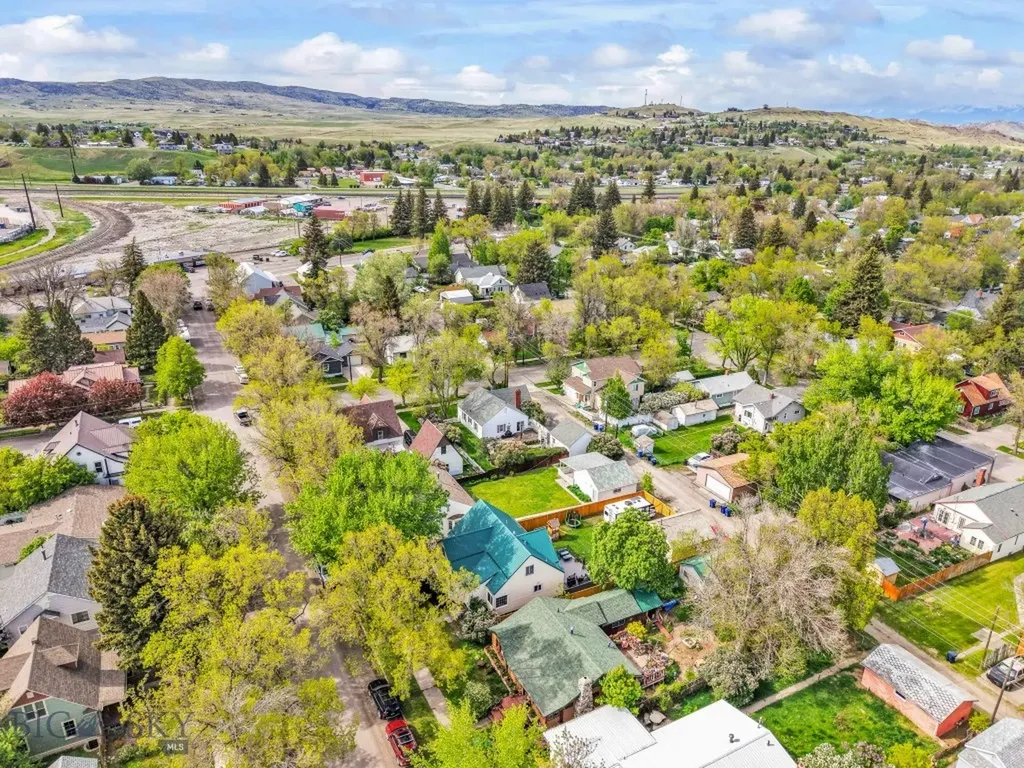 215 S 10th Street Livingston MT 59047