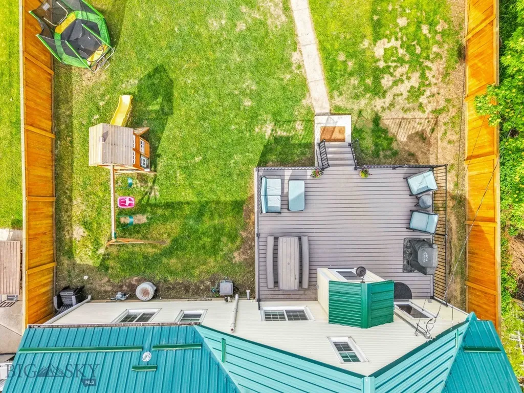 215 S 10th Street Livingston MT 59047
