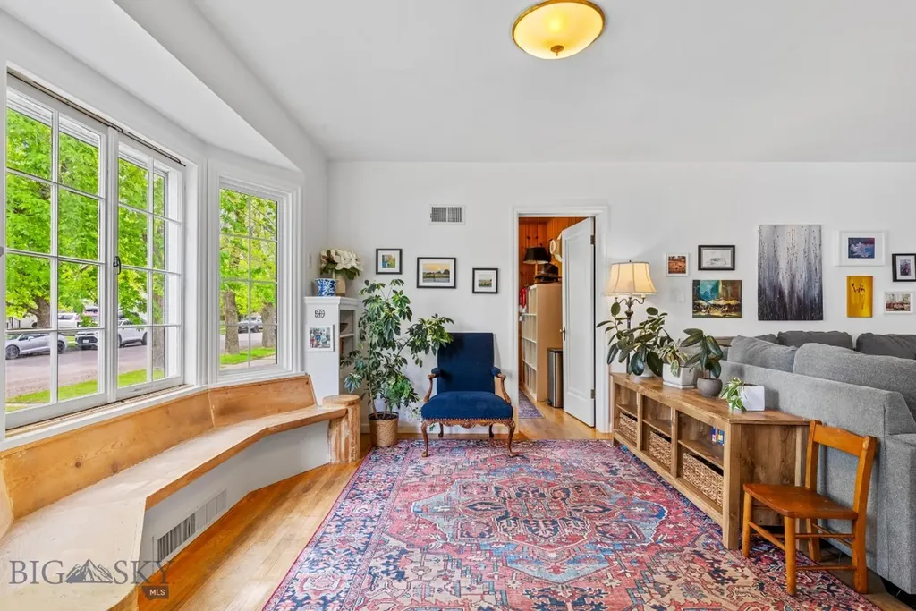 215 S 10th Street Livingston MT 59047