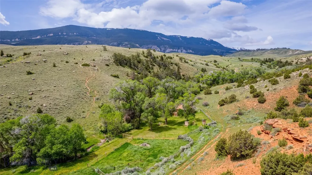 Nhn Bighorn Canyon Road Bridger MT 59014