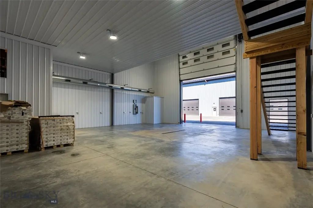 17 Blacksmith Loop Gallatin Gateway MT 59730