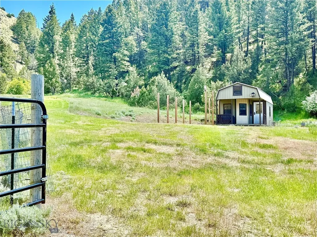 18600 Pole Gulch Three Forks MT 59752