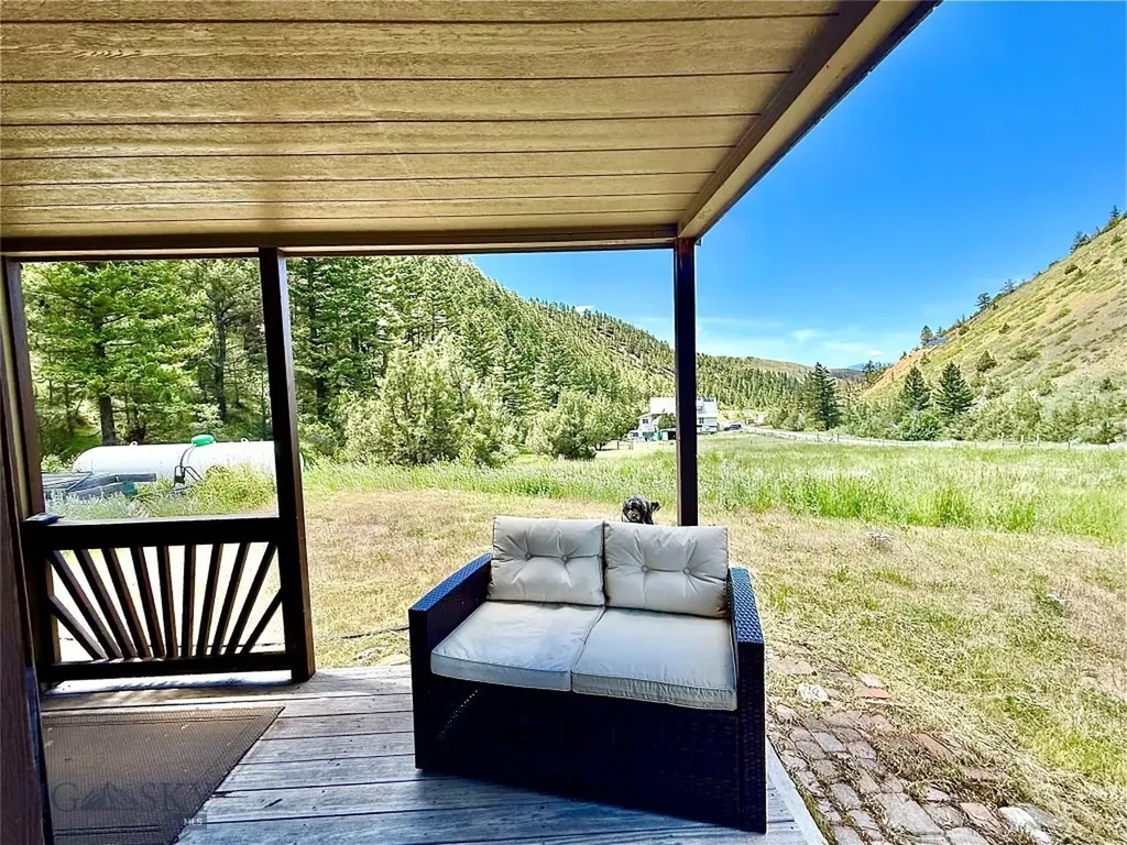 18600 Pole Gulch Three Forks MT 59752