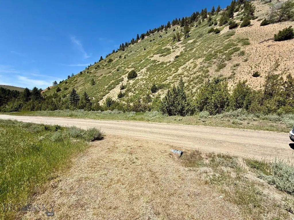18600 Pole Gulch Three Forks MT 59752