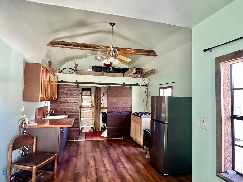 18600 Pole Gulch Three Forks MT 59752