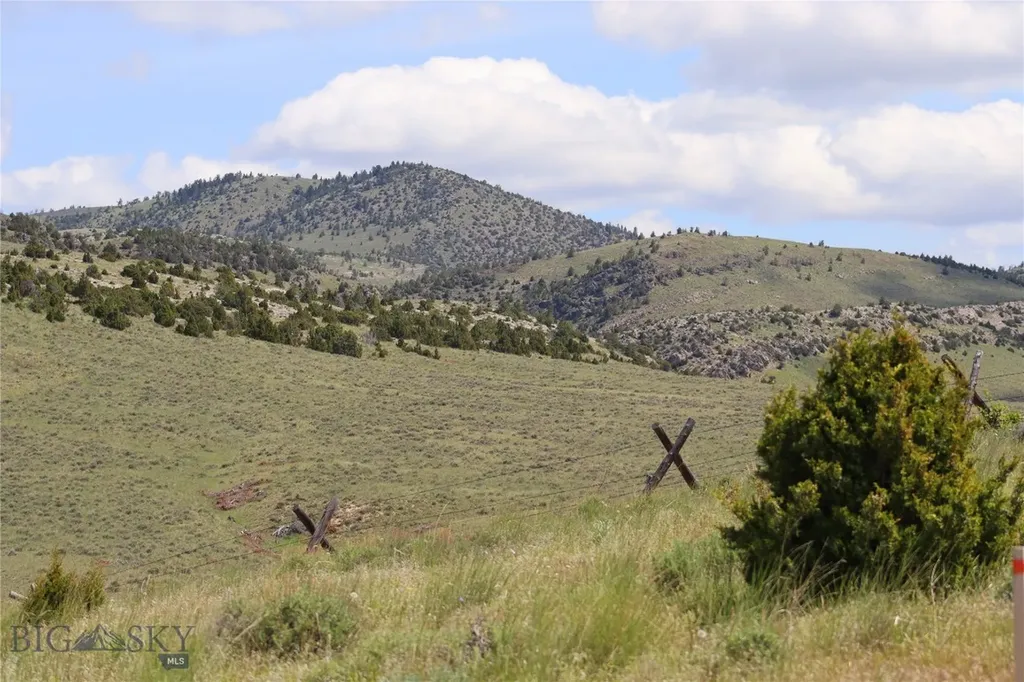 1069 Yucca Pass Road Manhattan MT 59714