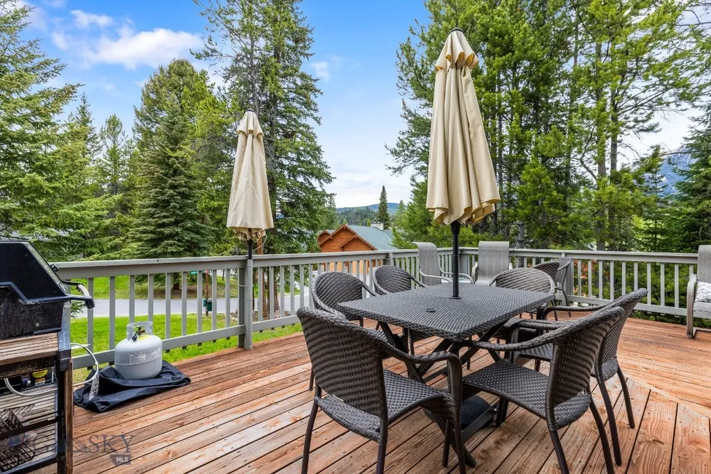 75 Rose Hip Circle Big Sky MT 59716