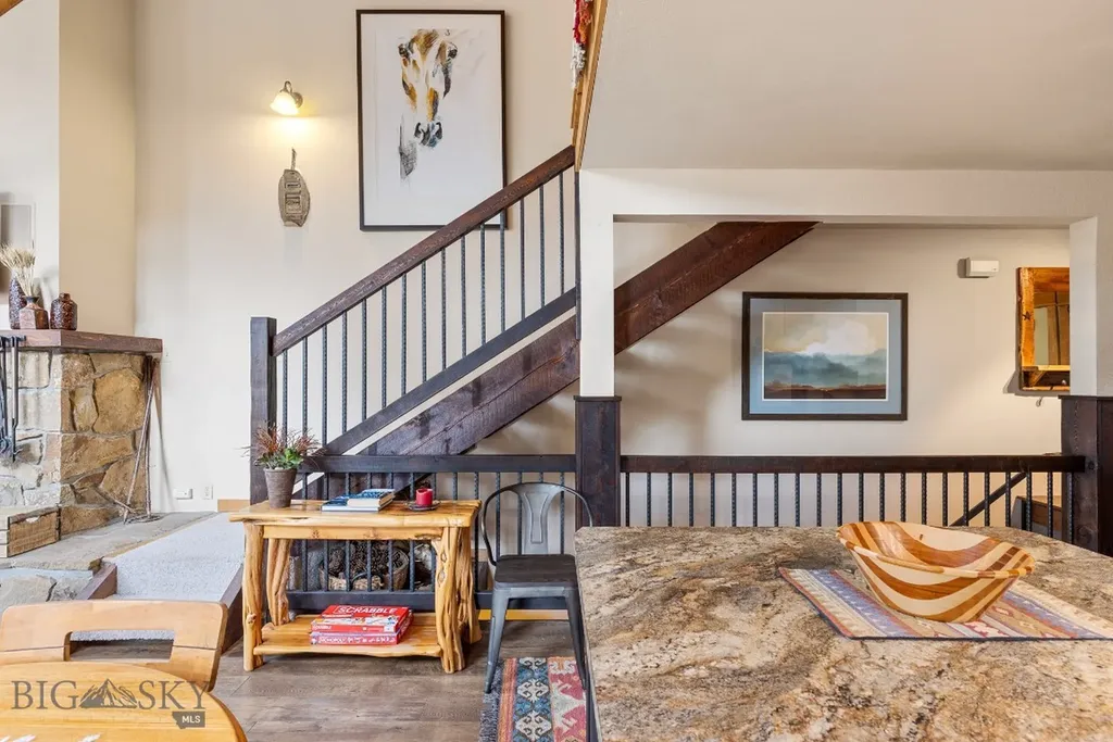 75 Rose Hip Circle Big Sky MT 59716