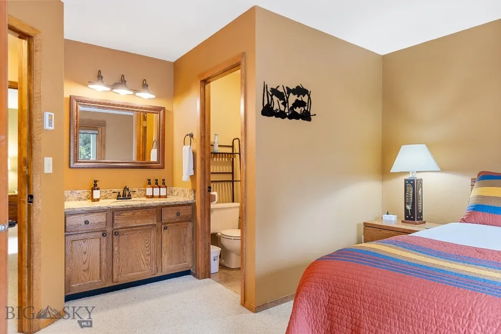 75 Rose Hip Circle Big Sky MT 59716