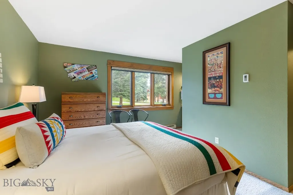 75 Rose Hip Circle Big Sky MT 59716