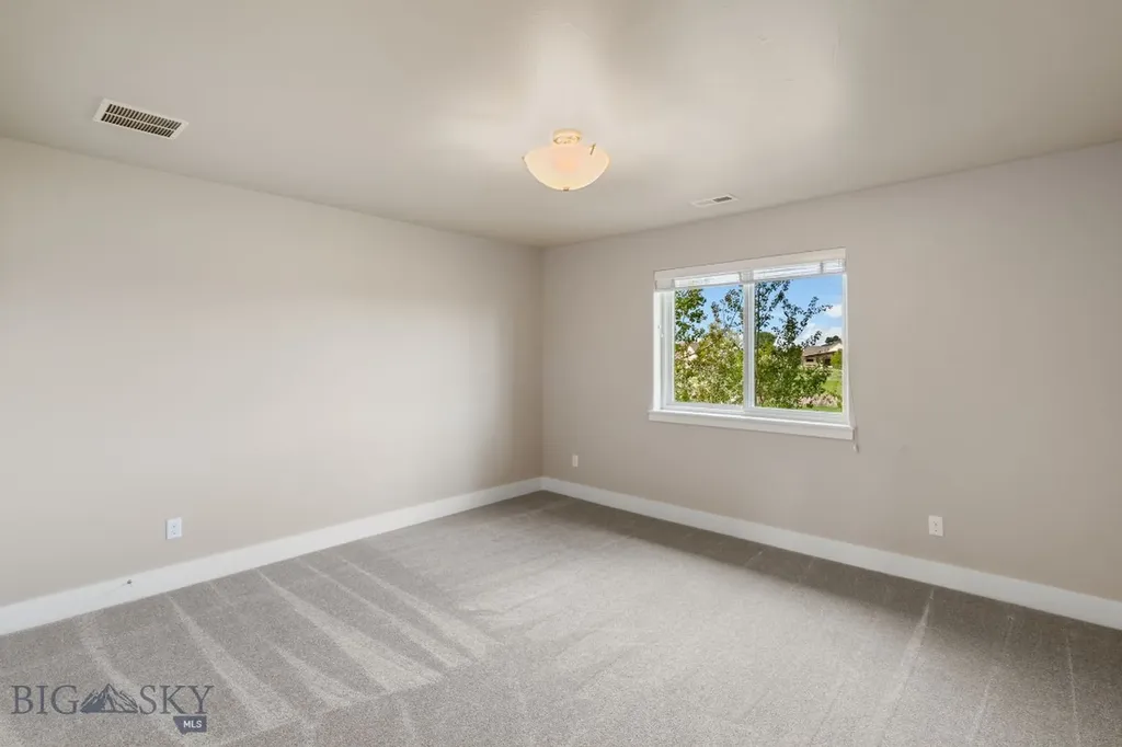 3123 Warbler Way Bozeman MT 59718
