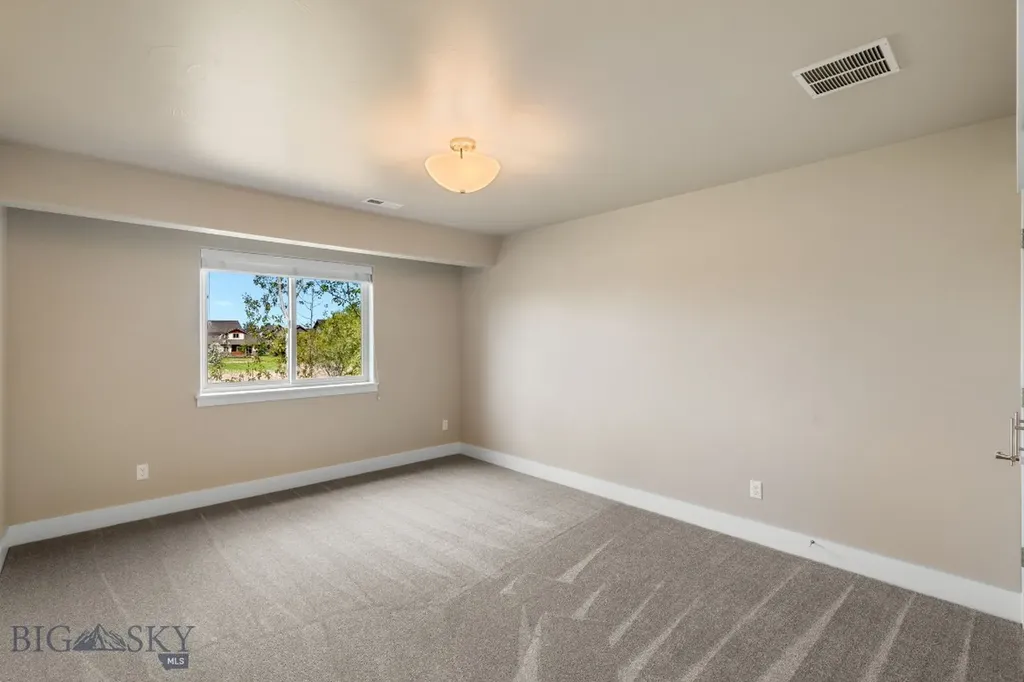 3123 Warbler Way Bozeman MT 59718