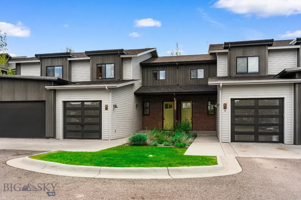 3123 Warbler Way Bozeman MT 59718