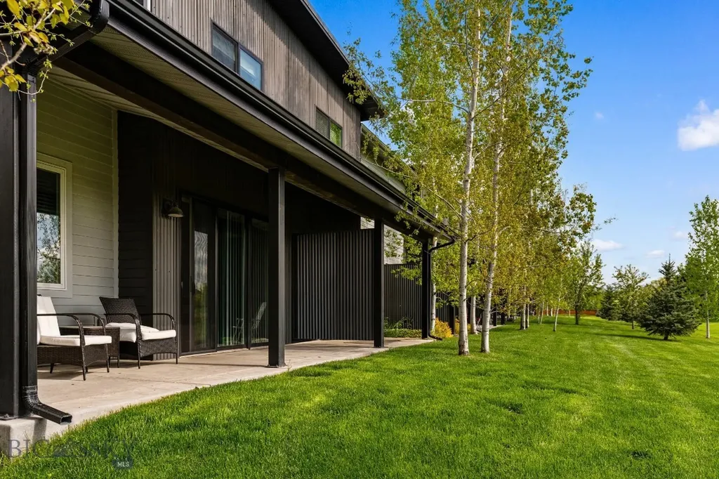 3123 Warbler Way Bozeman MT 59718