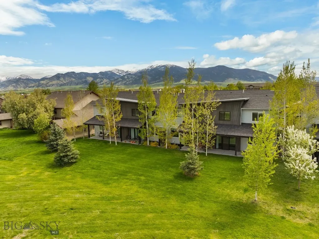 3123 Warbler Way Bozeman MT 59718