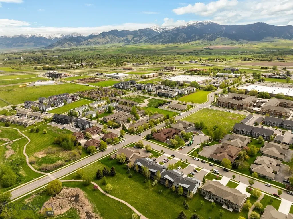 3123 Warbler Way Bozeman MT 59718