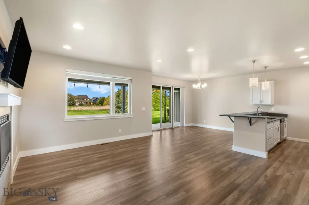 3123 Warbler Way Bozeman MT 59718