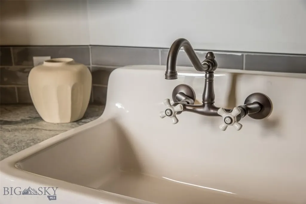198 Elk Ridge Road Livingston MT 59047
