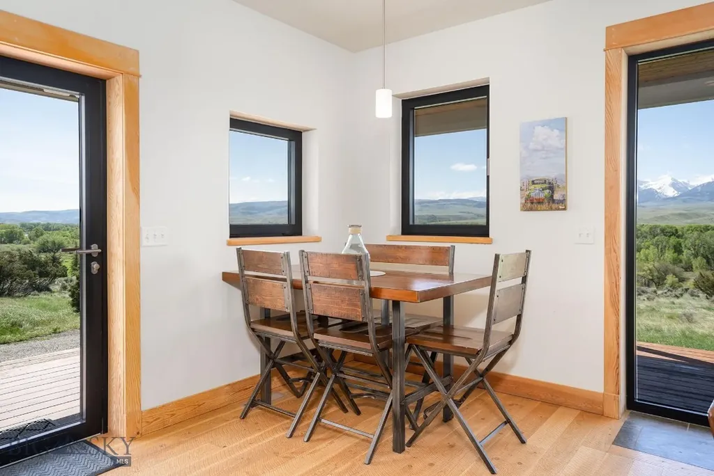 275 Convict Grade Road Livingston MT 59047