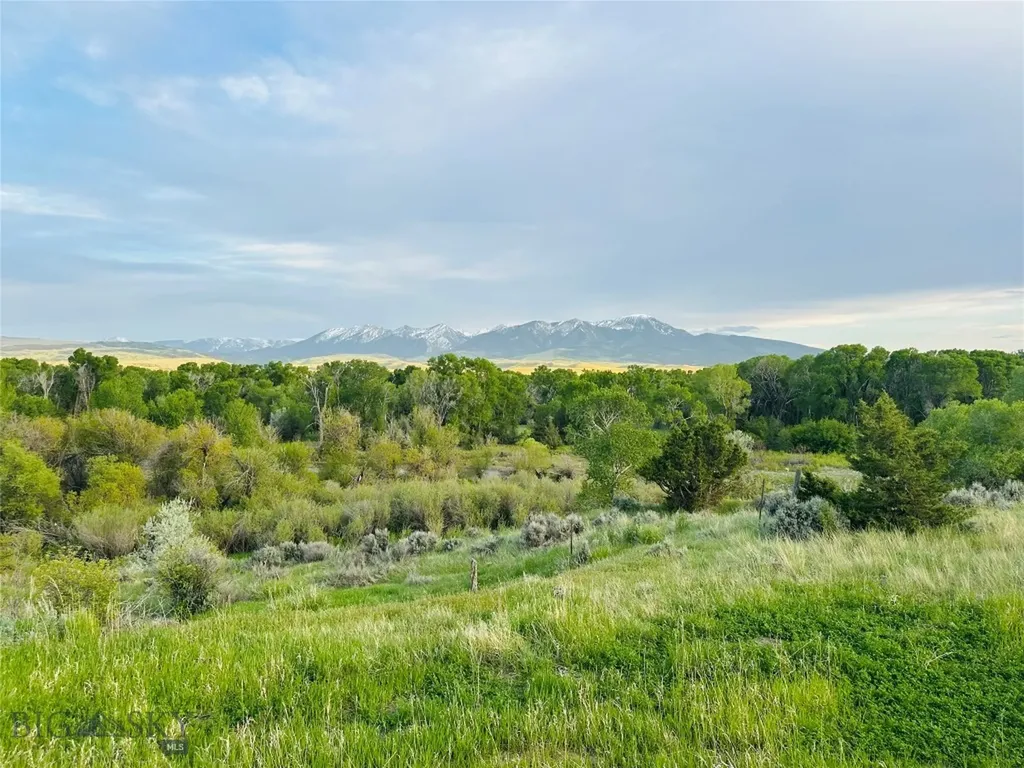 275 Convict Grade Road Livingston MT 59047